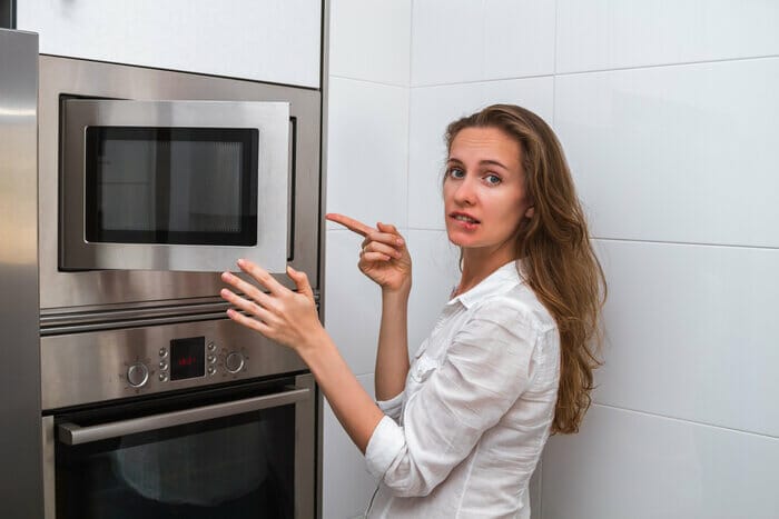 What is Microwave Oven Used For