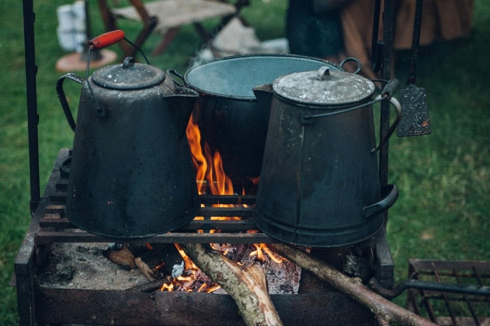 shelter for cooking when camping